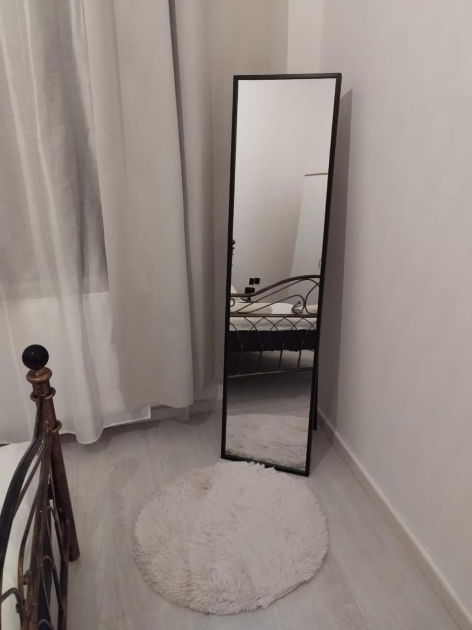 Black N' White Cozy Housegarden 알렉산드로폴리스 외부 사진